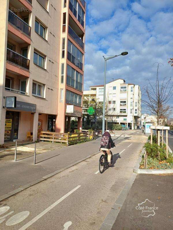 Appartement à LYON-8E