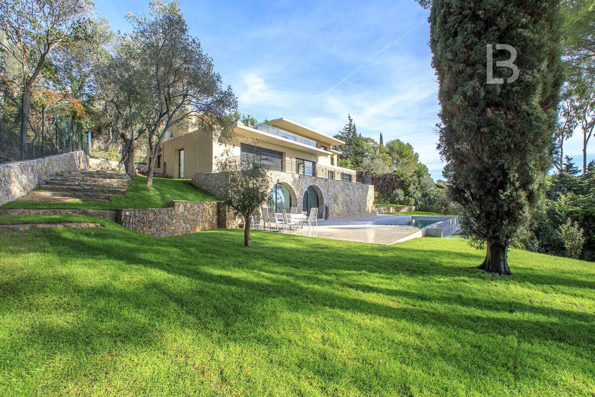 Maison à MOUGINS