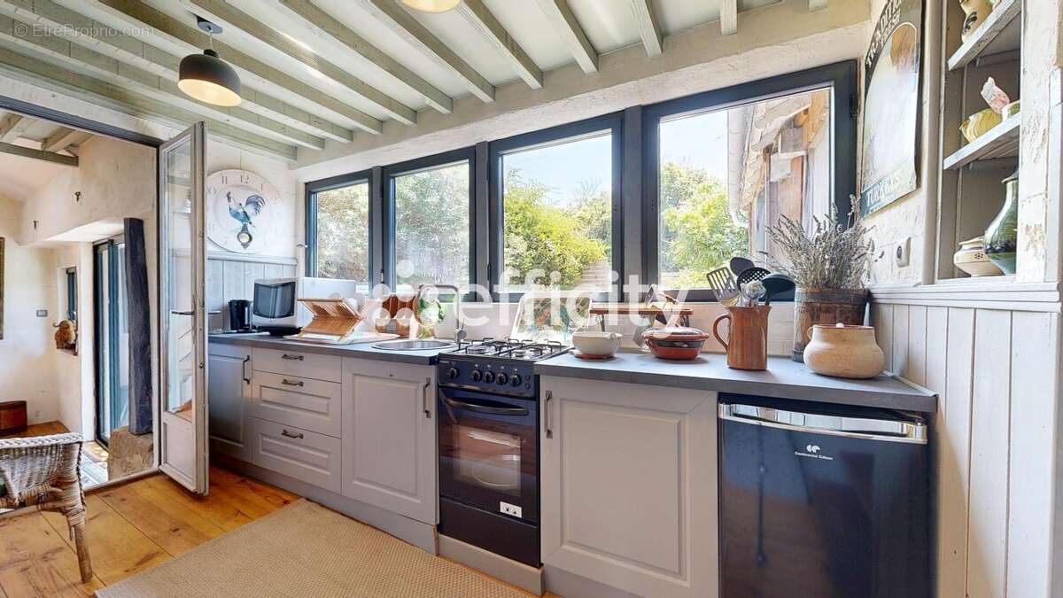 Maison 378 m² à Montet-Et-Bouxal  - photo 6