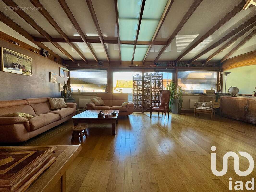 Photo 4 - Appartement à SAINT-FARGEAU-PONTHIERRY