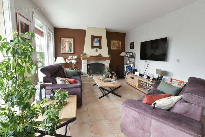 Maison à NUITS-SAINT-GEORGES