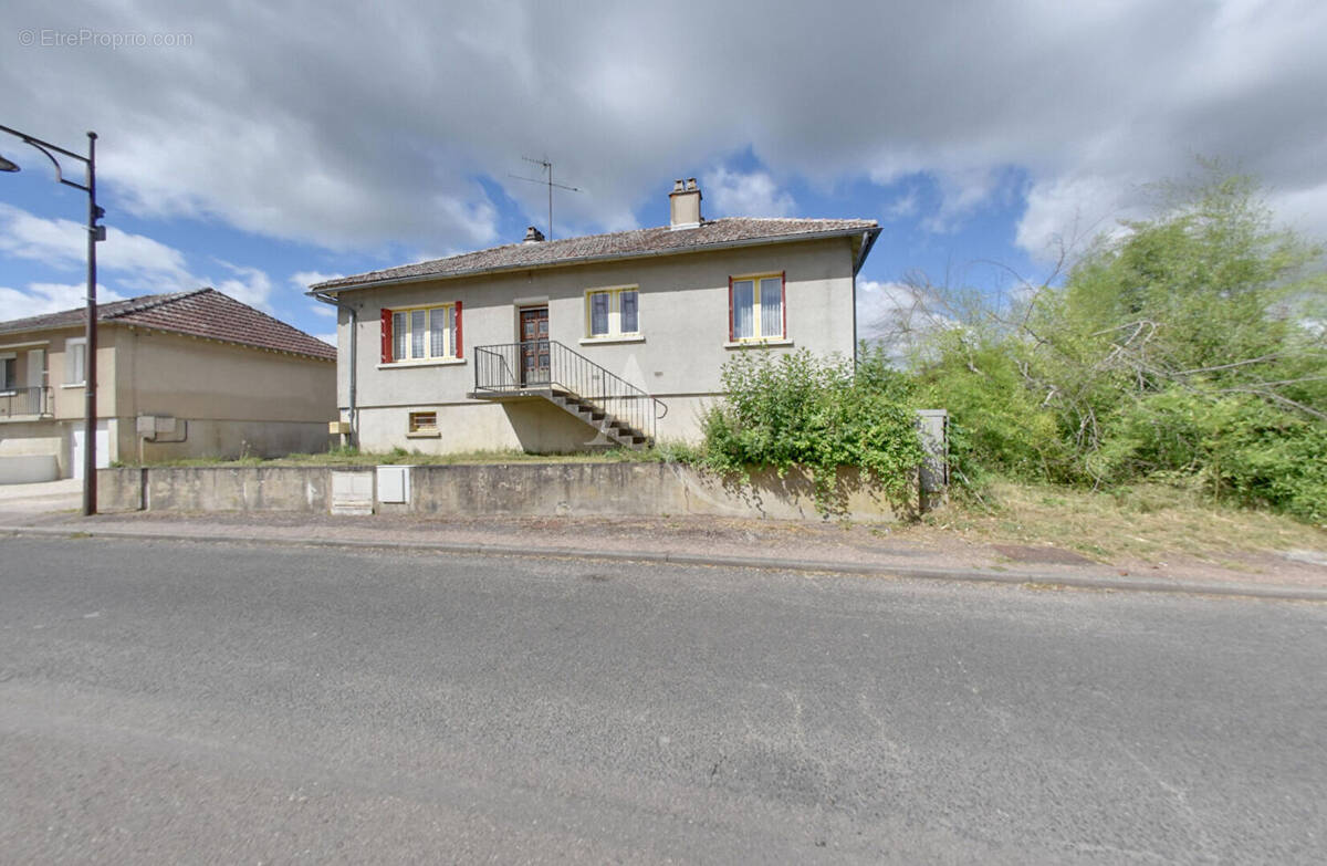 Maison à APPOIGNY