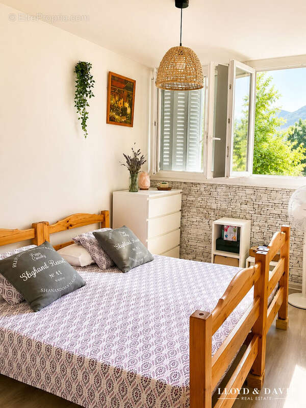 Appartement à MEYLAN