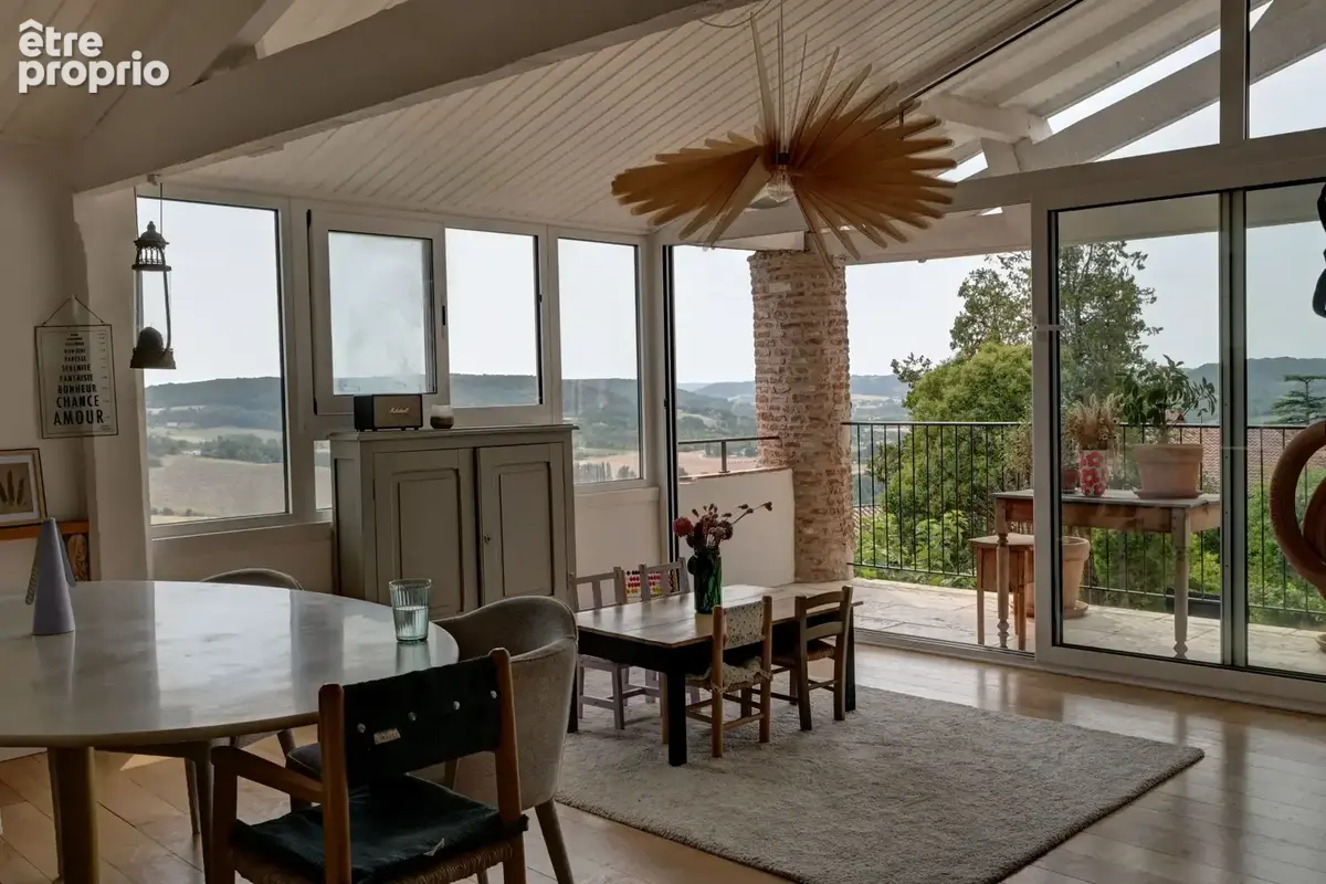 Maison de village de caractère avec jardin, piscine et vue panoramique à Penne-d'Agenais - photo 4