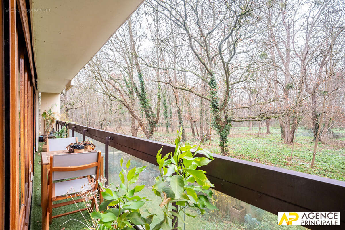 Appartement à MAISONS-LAFFITTE