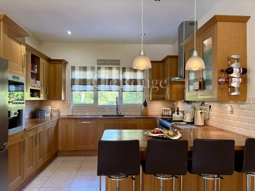 Proche de Tombebœuf – Belle maison lumineuse de 3 chambres avec piscine dans un cadre privilégié - photo 5