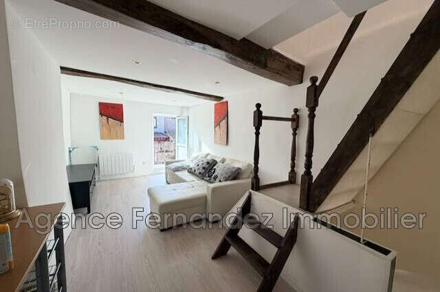 Maison 60 m² à Saint-Christophe-En-Brionnais  - photo 8