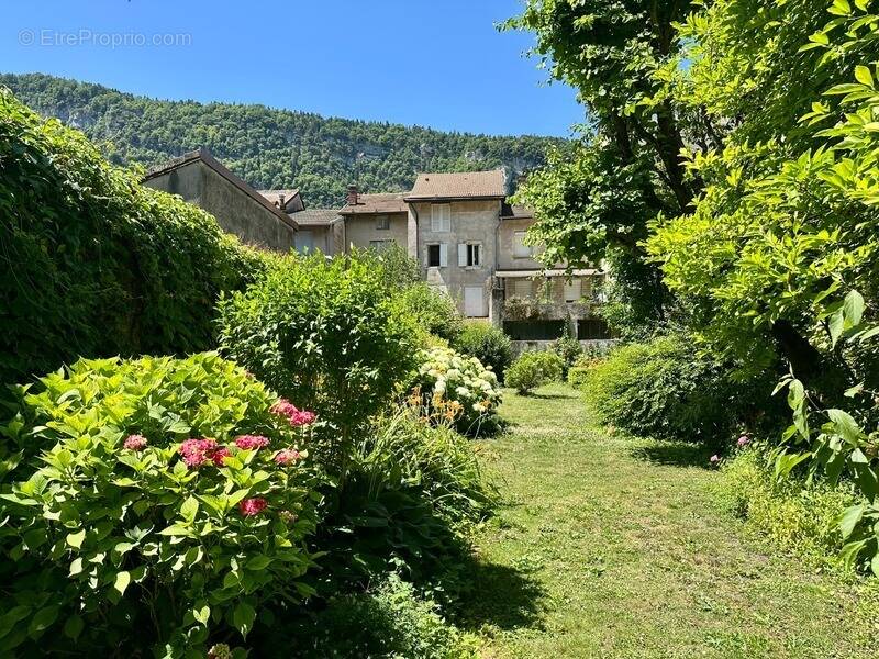 Appartement à NANTUA