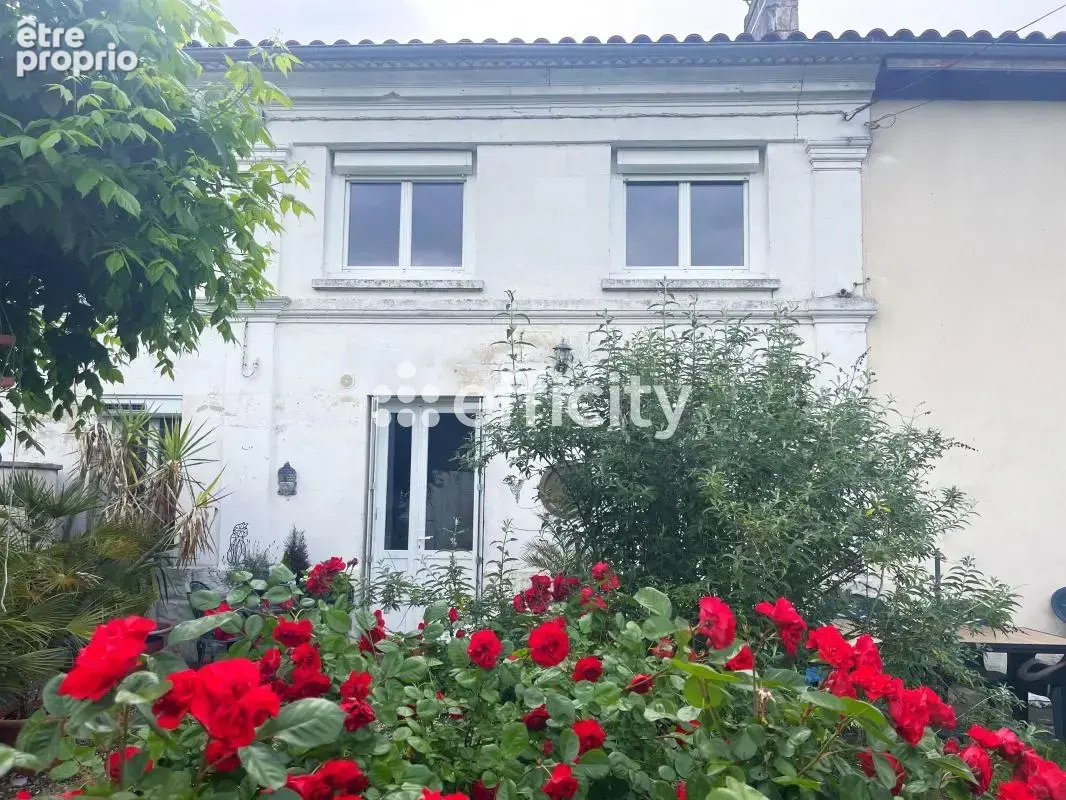 Maison 6 pièces 169 m² à vendre à Les Peintures (33230) - photo 7