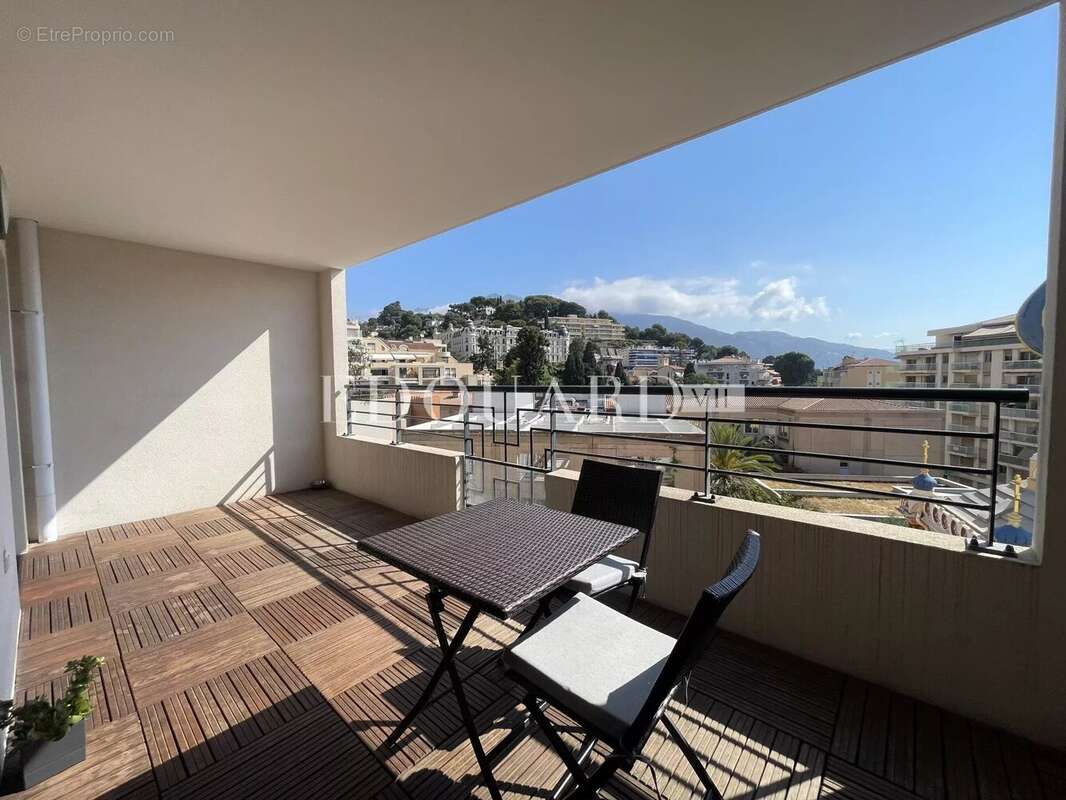 Appartement à MENTON