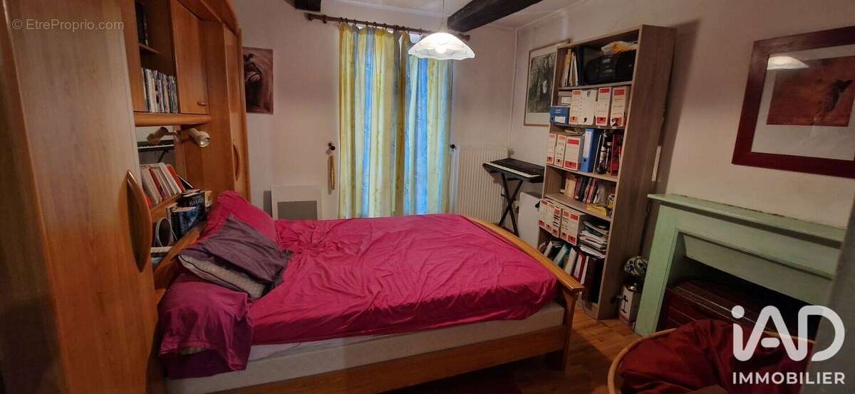 Maison 56 m² à Villefranche-De-Rouergue  - photo 7