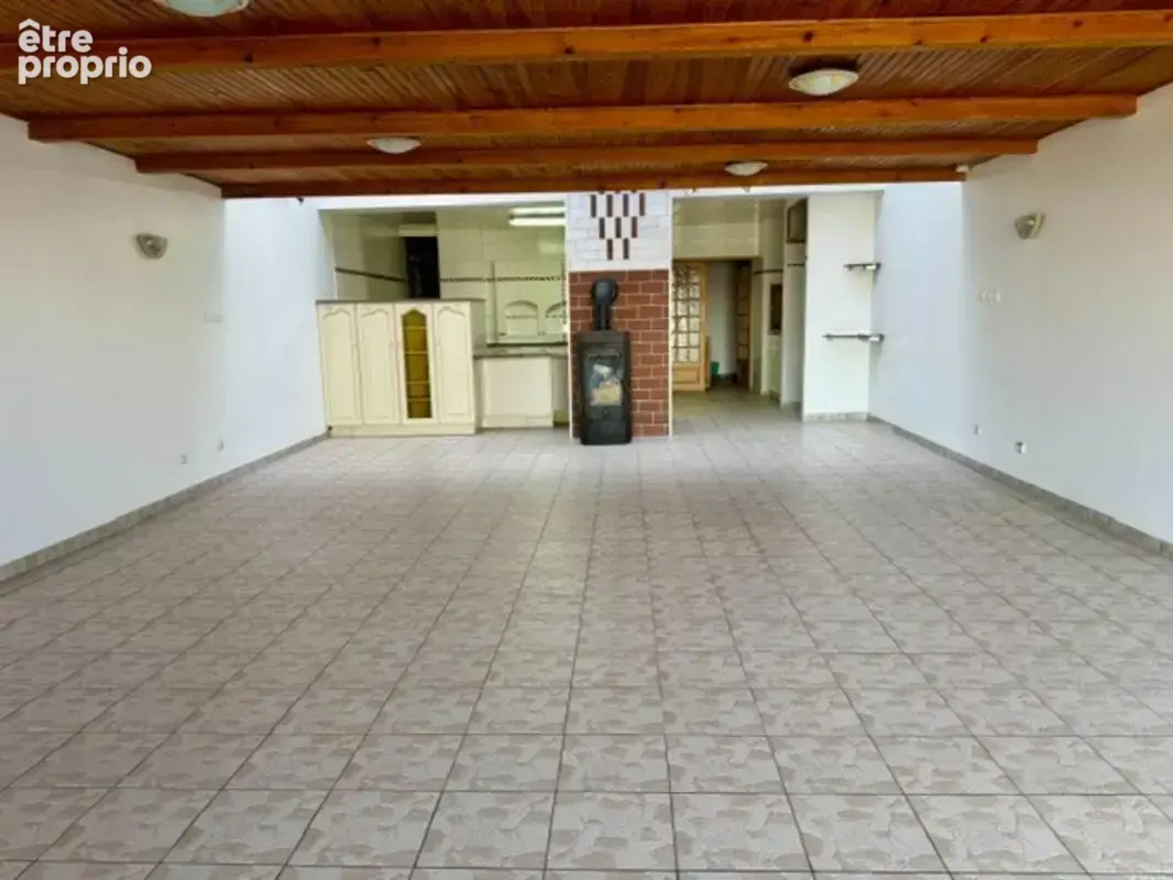 Maison de caractère – 6 pièces – 330 m² - photo 7