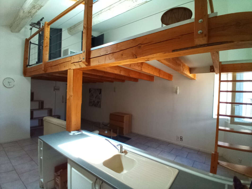 Appartement à NIMES