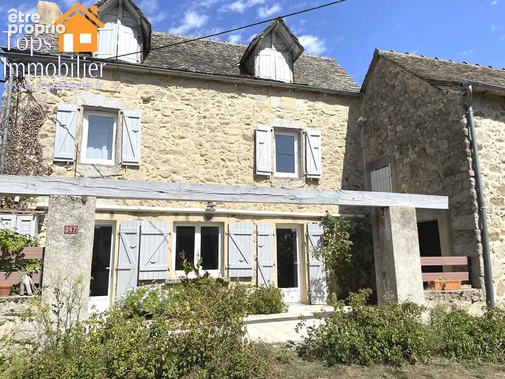 Photo Maison à Saint-Andre-De-Najac au prix de 375 000€