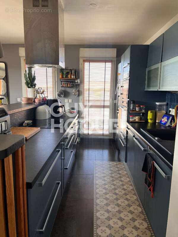 Appartement à MARSEILLE-8E