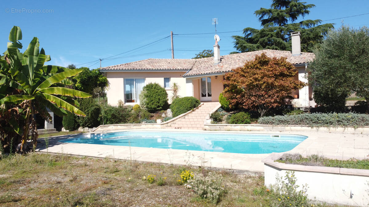 Maison à SAINTE-BAZEILLE