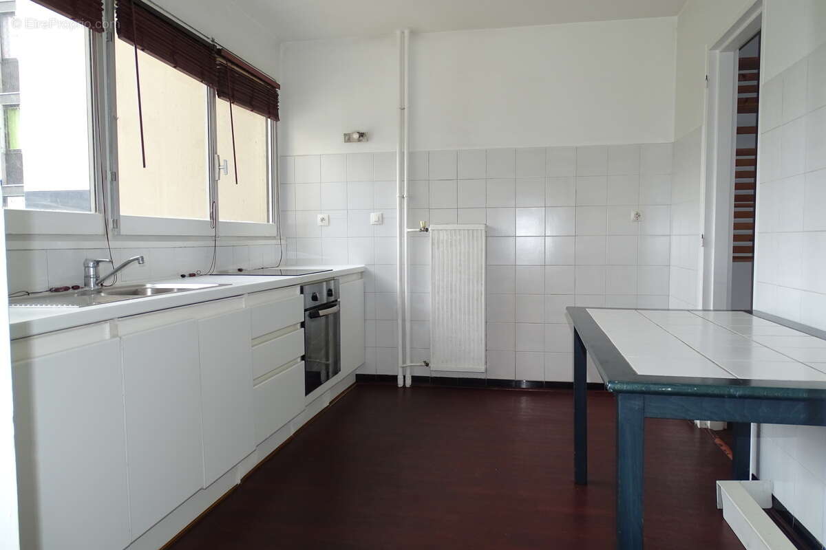 Appartement 67 m² à Creteil  - photo 4