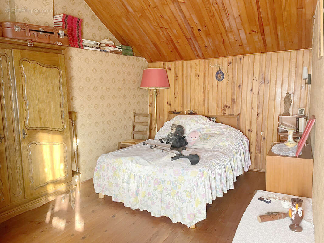 Maison à SAINTE-GENEVIEVE