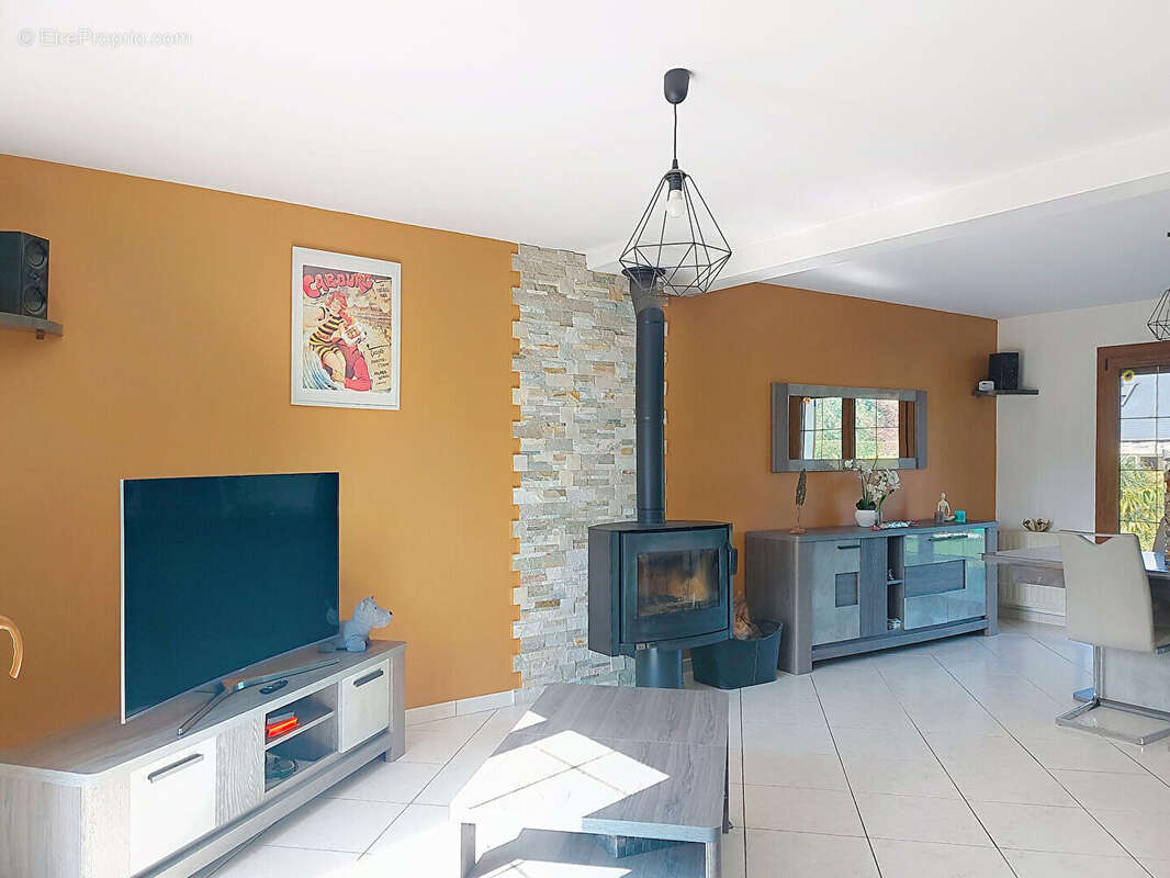 Maison à SALLENELLES