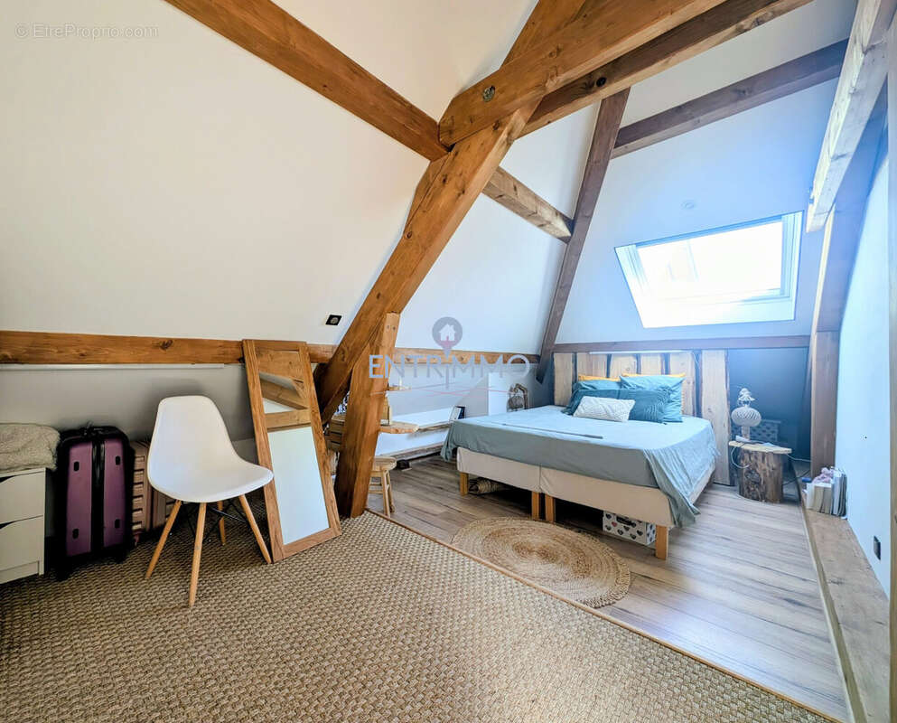Maison à LA BIOLLE