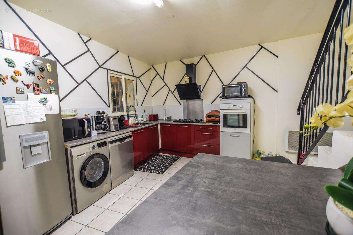 Maison à vendre Sauveterre, 95 m², prête à vivre - photo 3