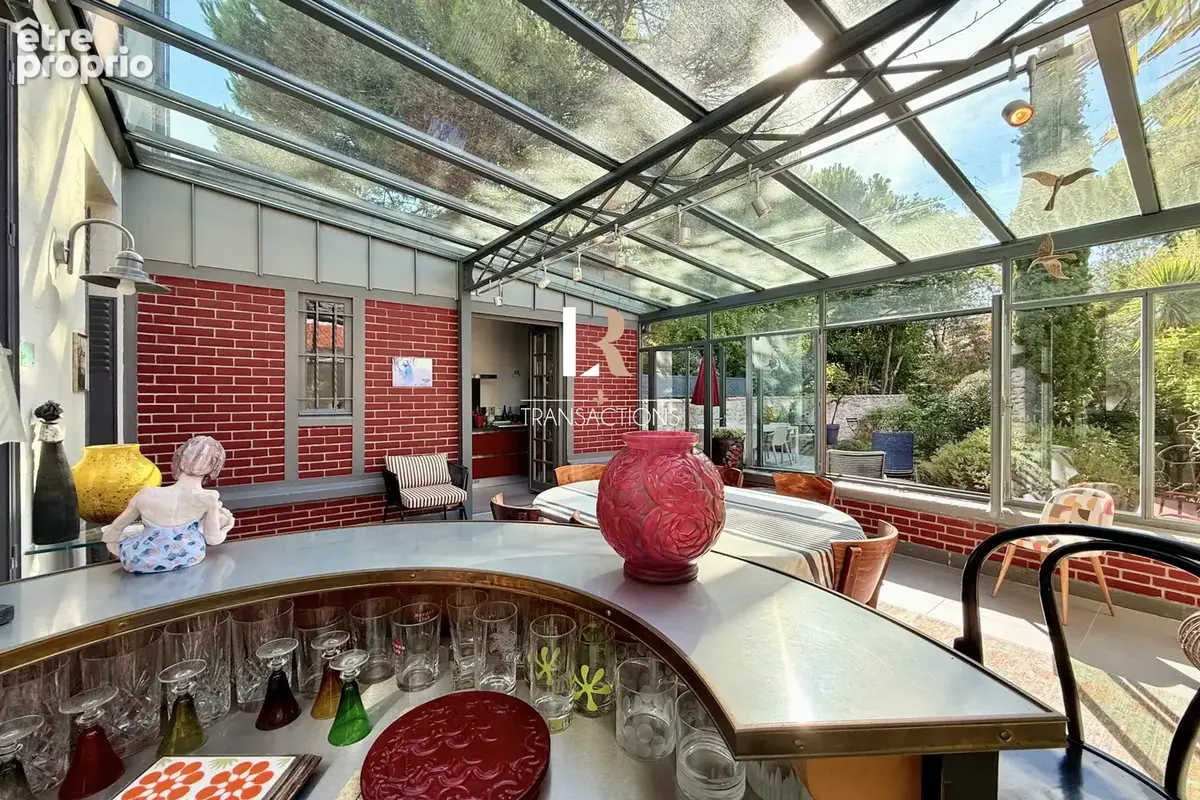 LR Transactions - La Genette - Maison de caractère avec joli jardin arboré - photo 12