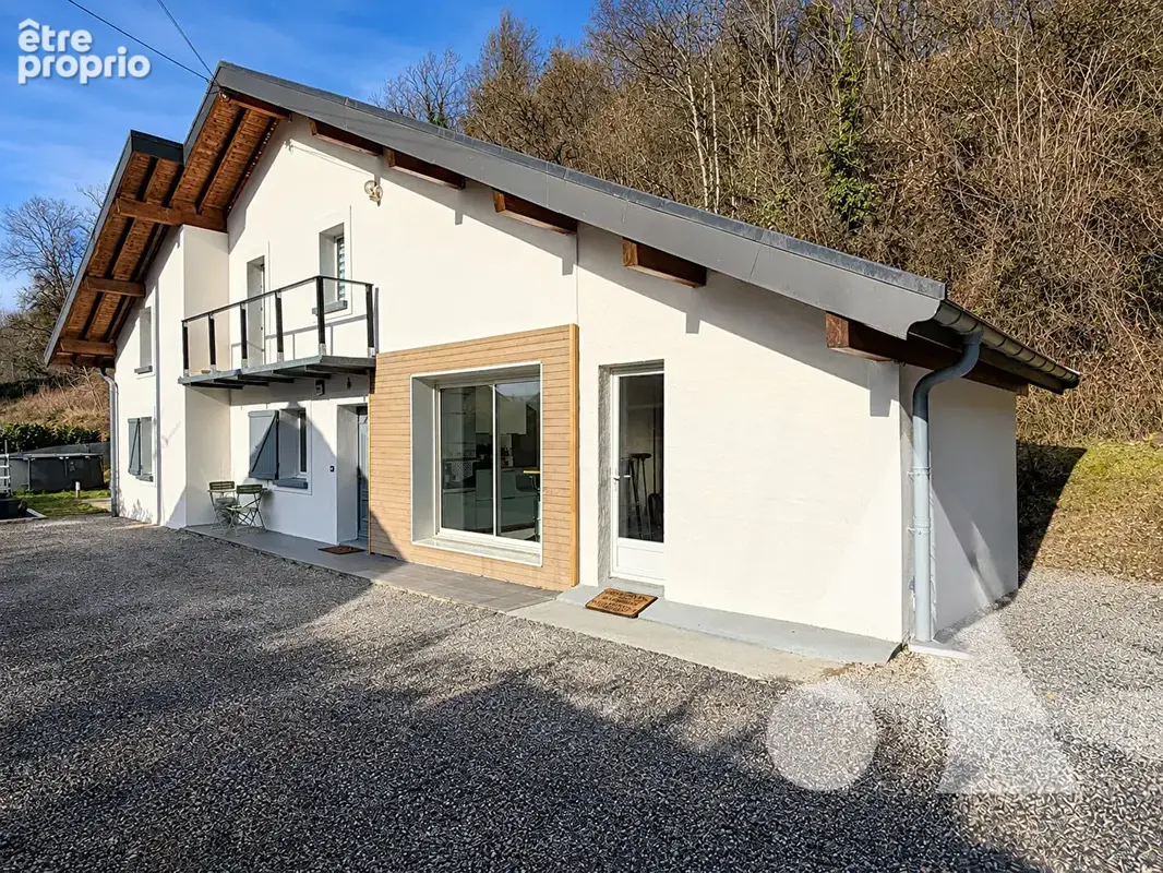 Photo Maison à Bonne au prix de 449 000€