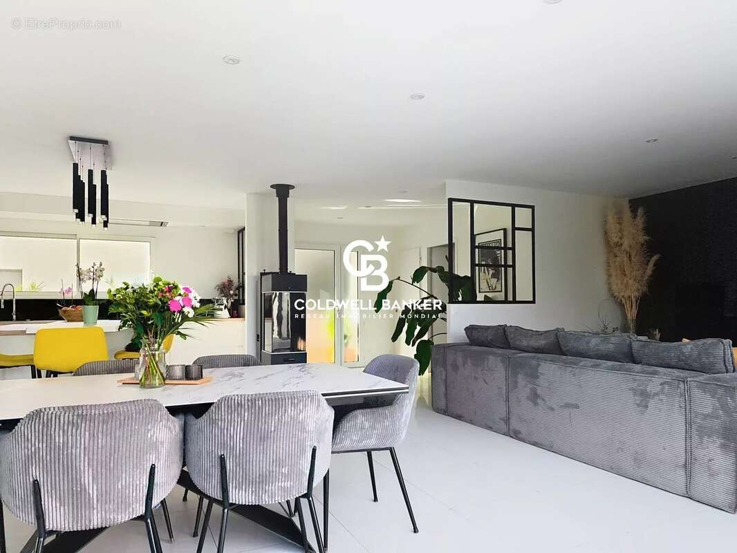 Maison à TALMONT-SAINT-HILAIRE