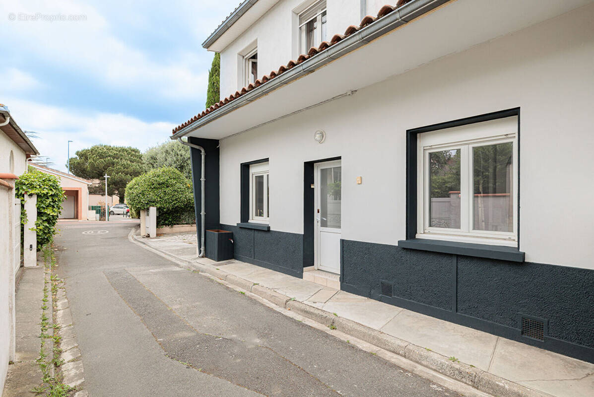 Maison à VILLENEUVE-TOLOSANE