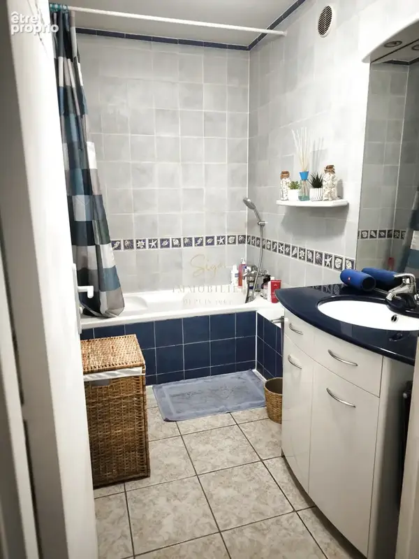 Appt t4 avec cave et place de parking 13010 235 000 € - photo 7