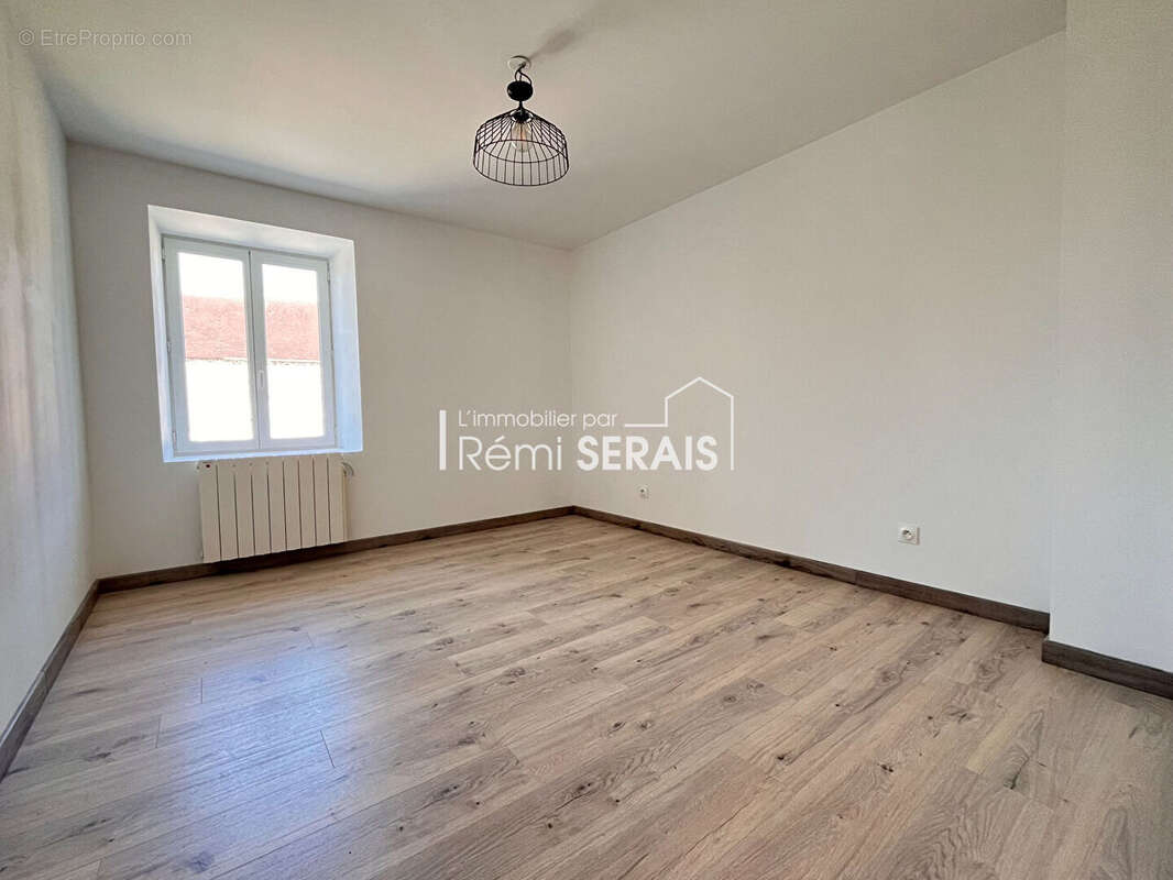 Maison en pierre à vendre - L'immobilier par Rémi Serais - photo 10