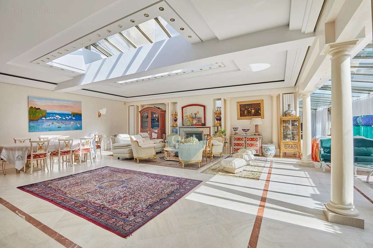 Appartement à PARIS-11E