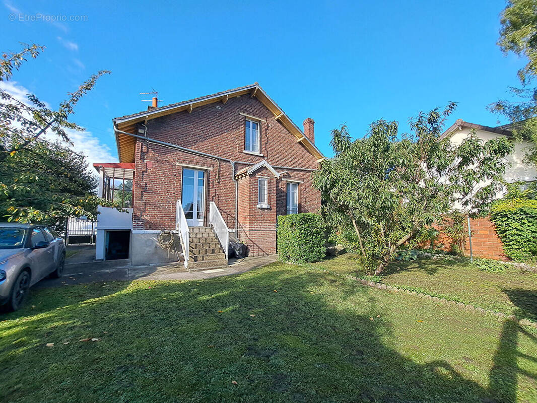 Maison à BEAUMONT-SUR-OISE