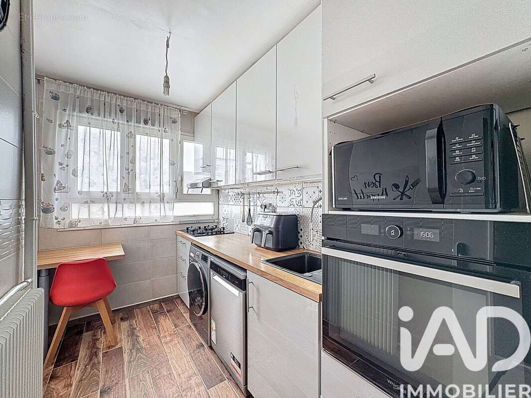 Photo 5 - Appartement à VILLENEUVE-LA-GARENNE