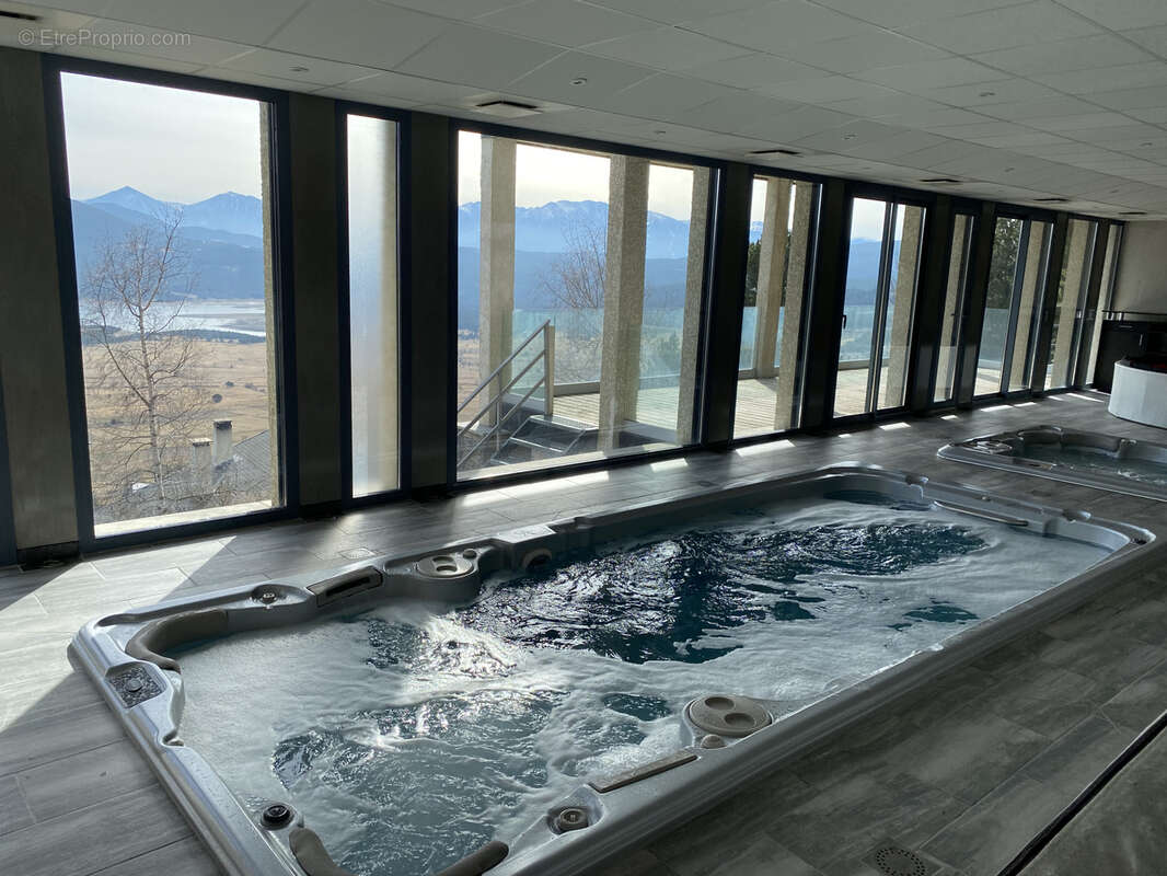 Maison à LES ANGLES