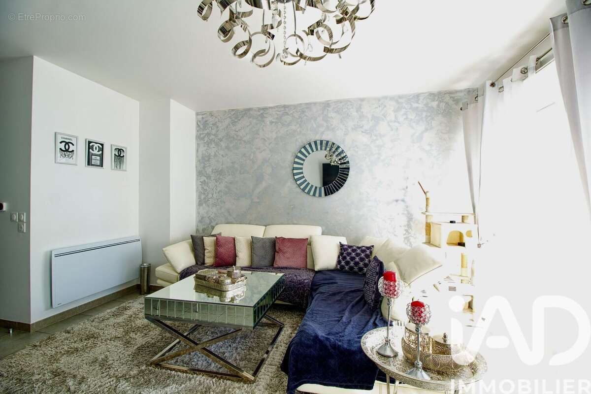 Photo 3 - Appartement à LE BLANC-MESNIL