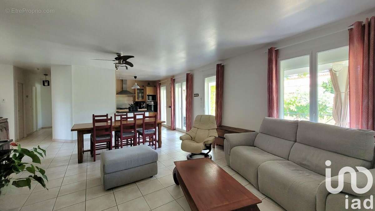 Photo 3 - Maison à SAUSSAN