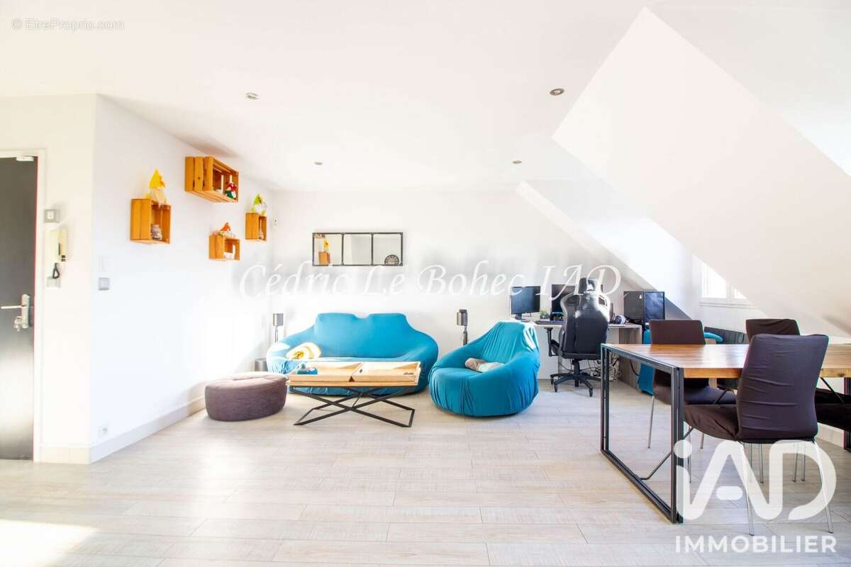 Appartement 61 m² à Saint-Prix  - photo 3