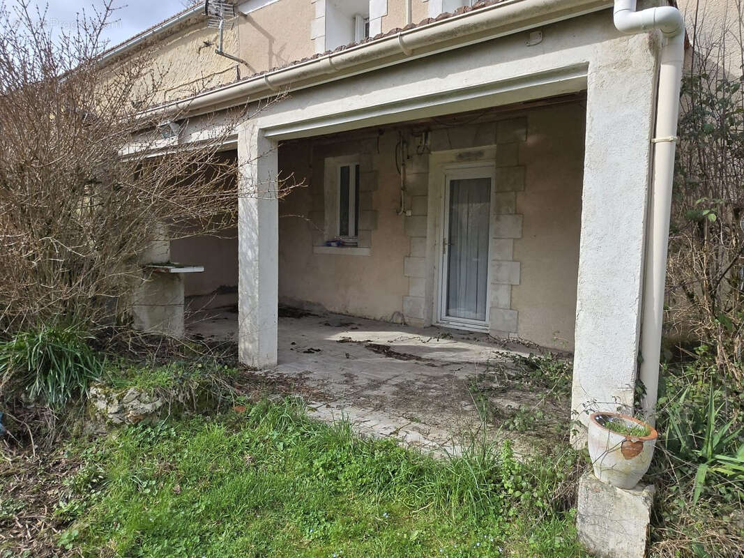 Maison à VILLAMBLARD