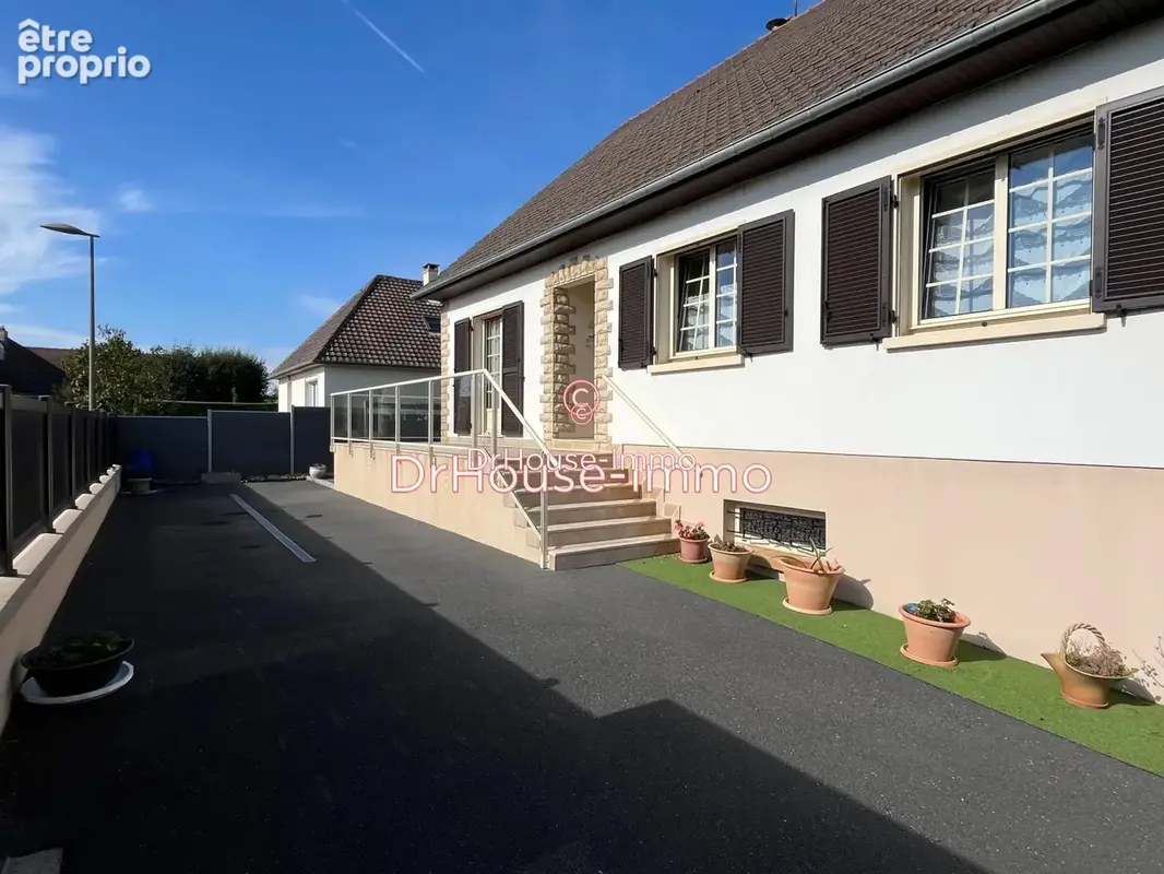 Maison 8 pièces 212 m² à vendre à Douvres-La-Delivrande (14440) - photo 23