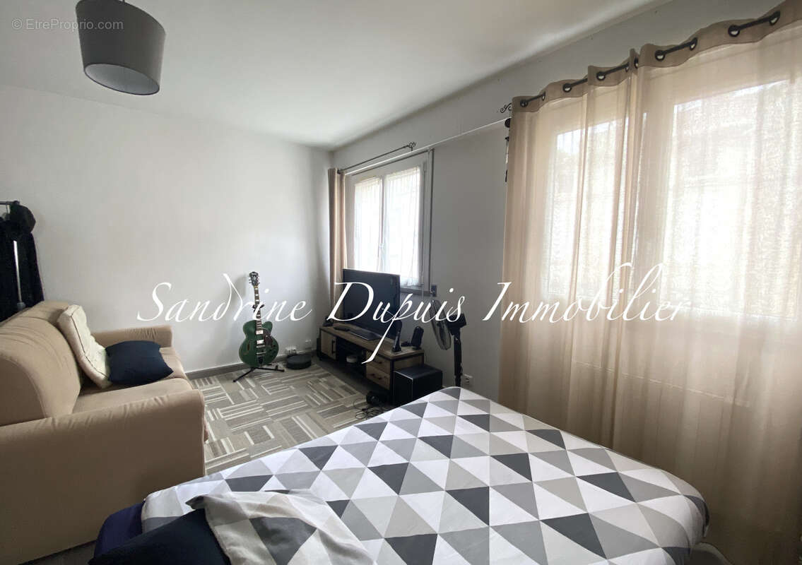 Appartement à SAINTES