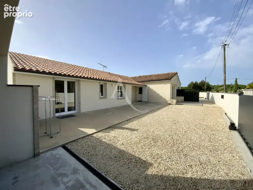 Photo Maison à Jonzac au prix de 241 500€