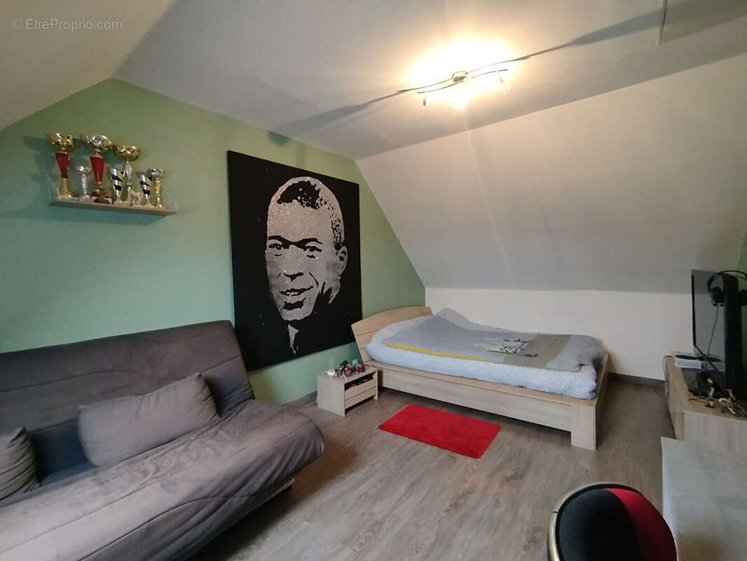 Maison à SAINT-AUBIN-EN-BRAY