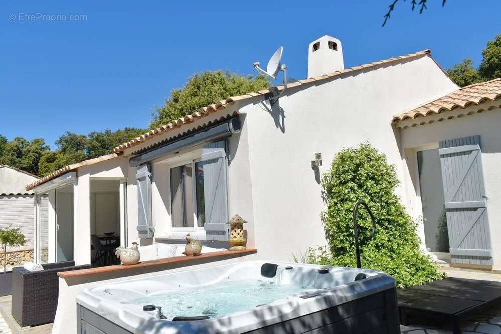Maison à SEILLANS
