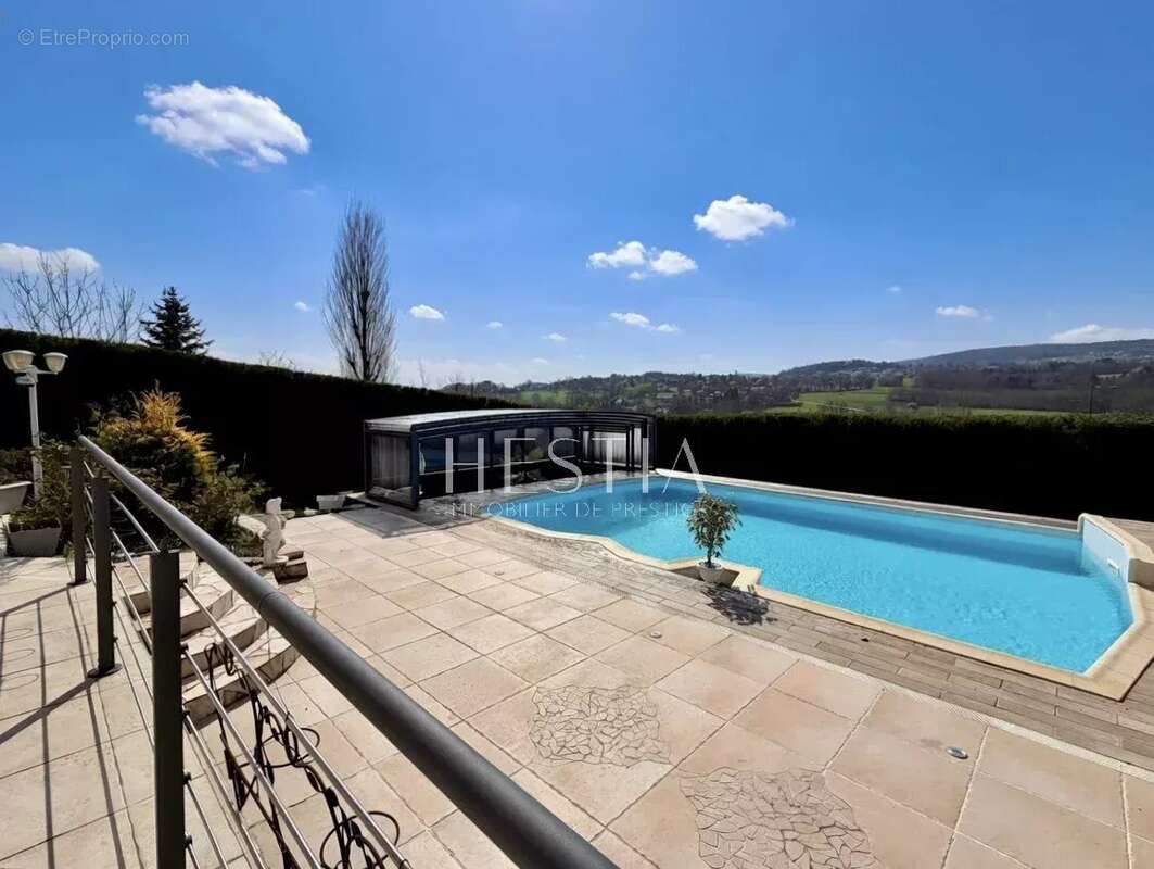 Maison à SAINT-MARTIN-BELLEVUE