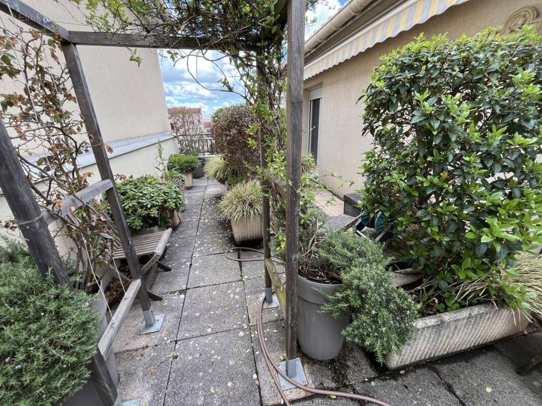 Appartement à LYON-4E