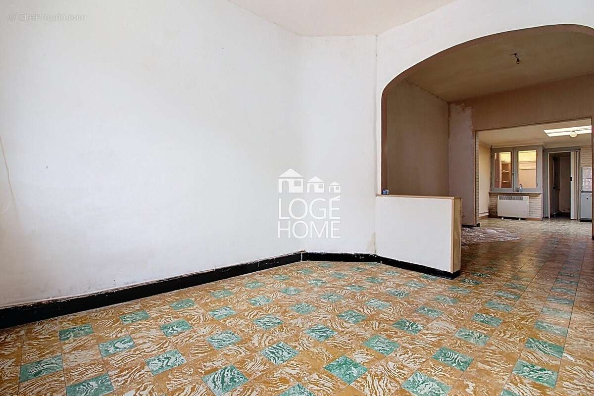 Maison 85 m² à Wattrelos  - photo 4