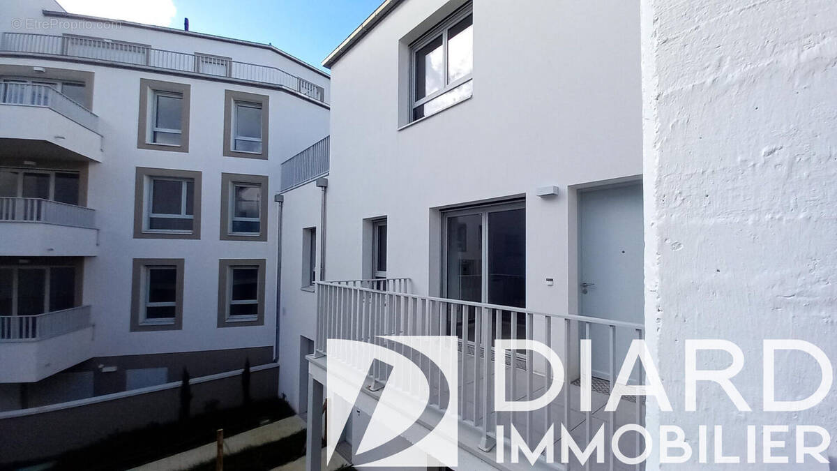Appartement à FOUGERES