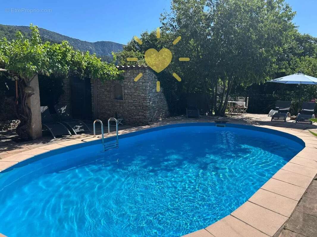 BARGEMON : Belle villa à pied du village avec piscine - photo 24