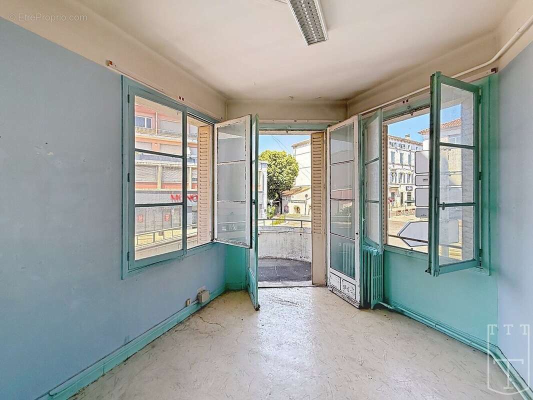Appartement à AUBENAS